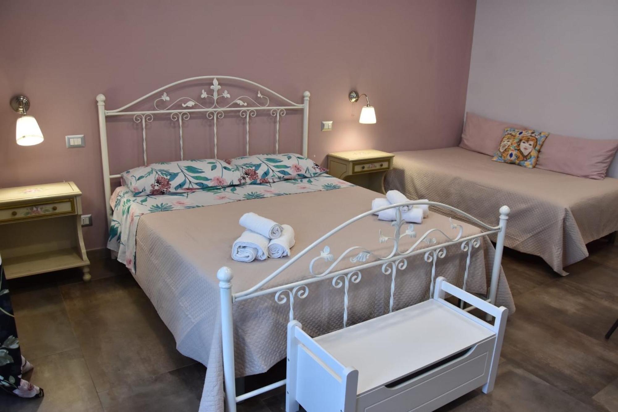 Taorbay Bed & Breakfast Giardini Naxos Exterior foto