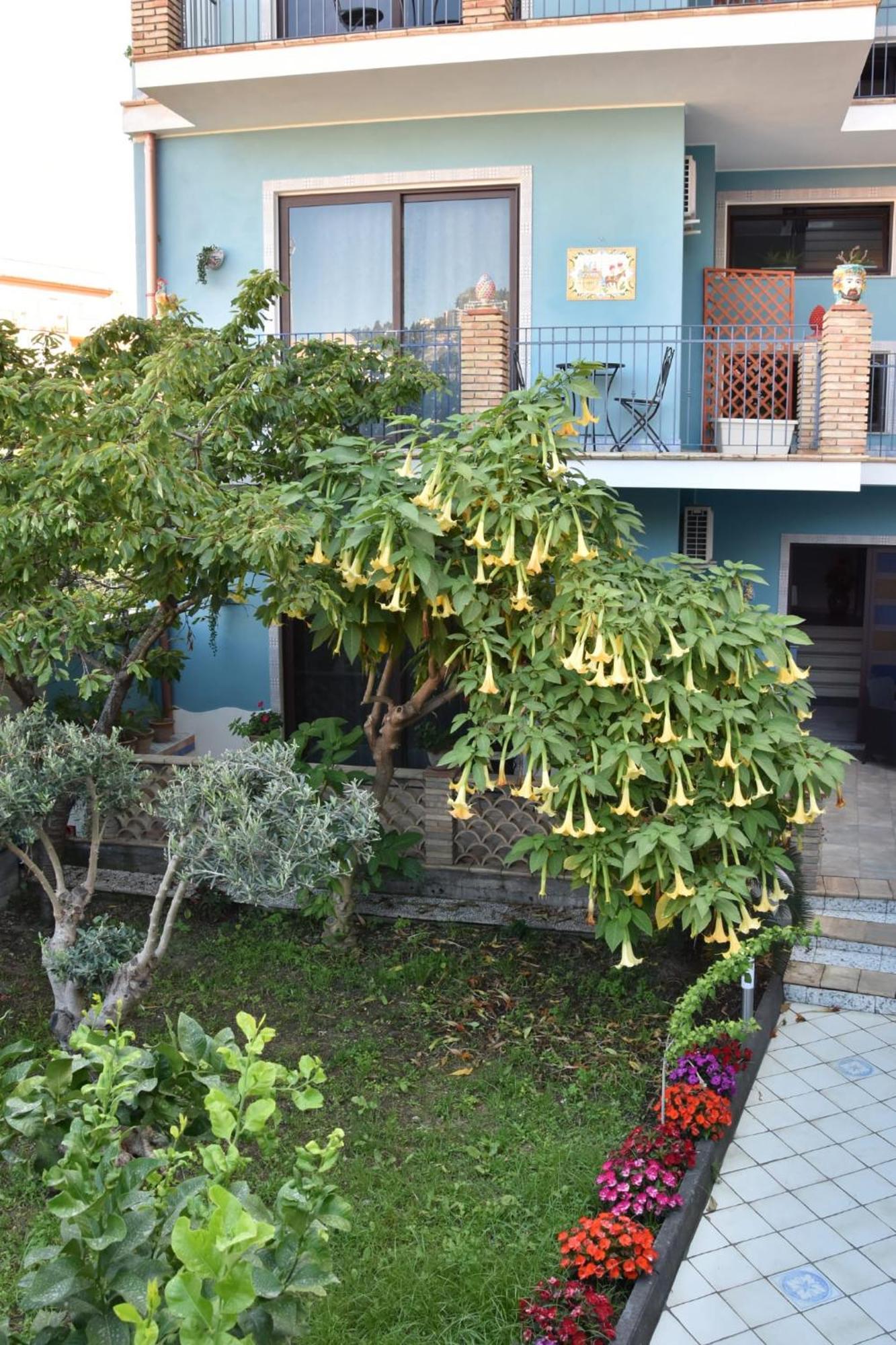 Taorbay Bed & Breakfast Giardini Naxos Exterior foto